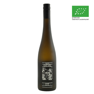 • 2015 Grüner Veltliner "Qvevre" •